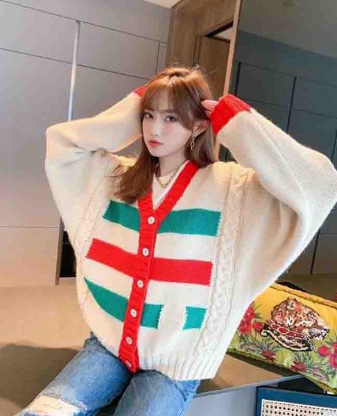 

women sweater fashion contrast color striped pattern sweatshirts women thick knitted sweater jacket womens cardigan sweaters size -xl, White;black