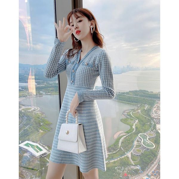 

2021 new spring fashion elegant vintage dress ladies v. thin knitting collar wearing y234 ipj1, Black;gray