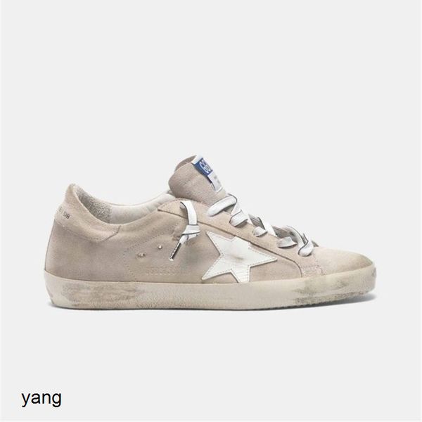

autumn winter new velvety worn-out small dirty men's and women's casual board shoes low inside increase