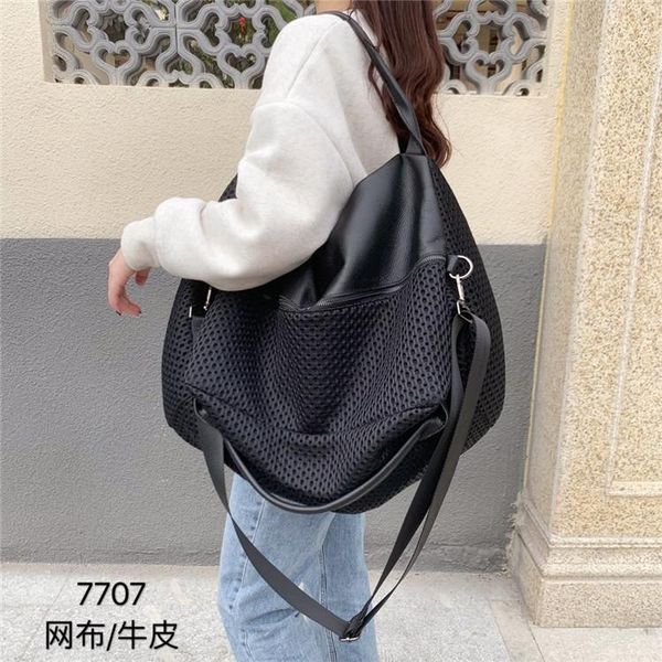 

2021 new large capacity women leather handbag fashion mesh soft big handbag portable crossbody shoulder bag weekend travel tote