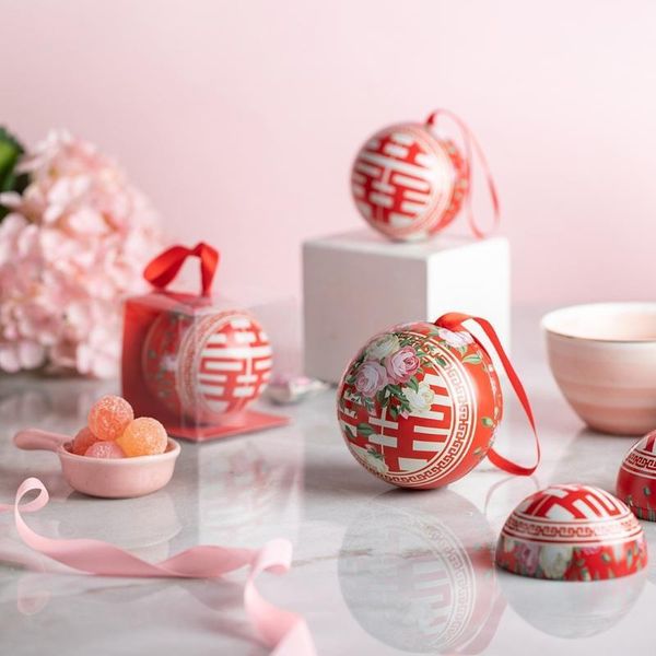 

wedding candy box ball wedding tinplate happy candy box round creative gift1