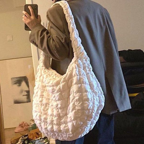 

totes luxury handbags2021autumn and winter large-capacity pleated versatile casual lightweight messenger bag down