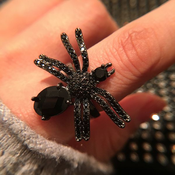 

2021 merry christmas to youeurope and the united states overbearing retro index ring national wind black spider ring, Silver