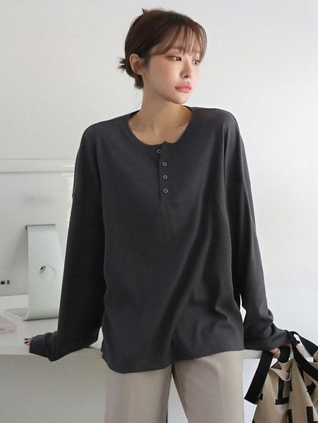 

dazy quarter button drop shoulder tee x7gd#, White