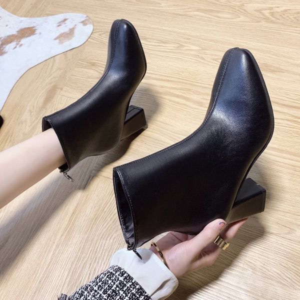 

2021 new fall shoes black leather round foot toe for snow women winter mujer boots 5w17