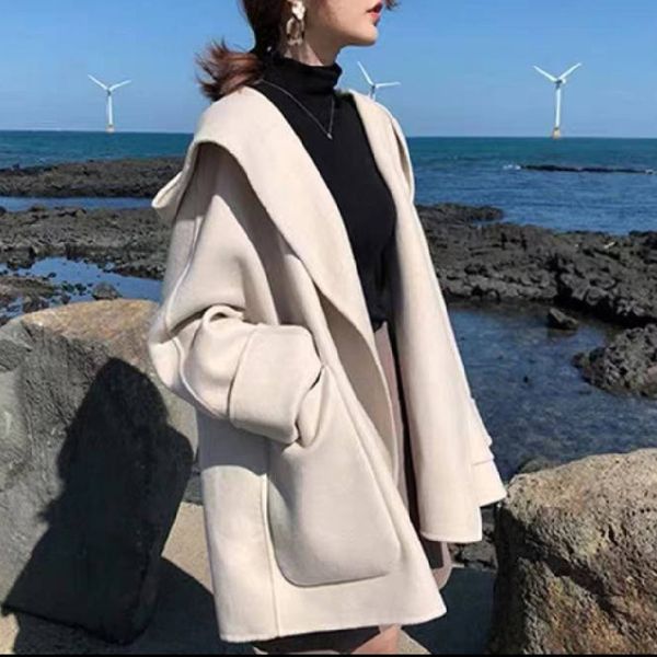 

double face woolen coat autumn and winter versatile small short stature french cape woolen coat girls student short overcoat 201028, Black