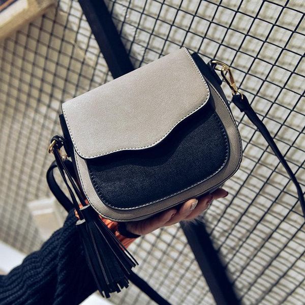 

2020 new trend women handbags, retro simple flap, fashion shoulder bag, tassel ornaments woman messenger bag