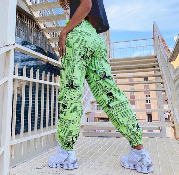 

streetwear newspaper print ladies streetwear cargo pants women joggers trousers fashion high waist pants button outfit1, Black;white