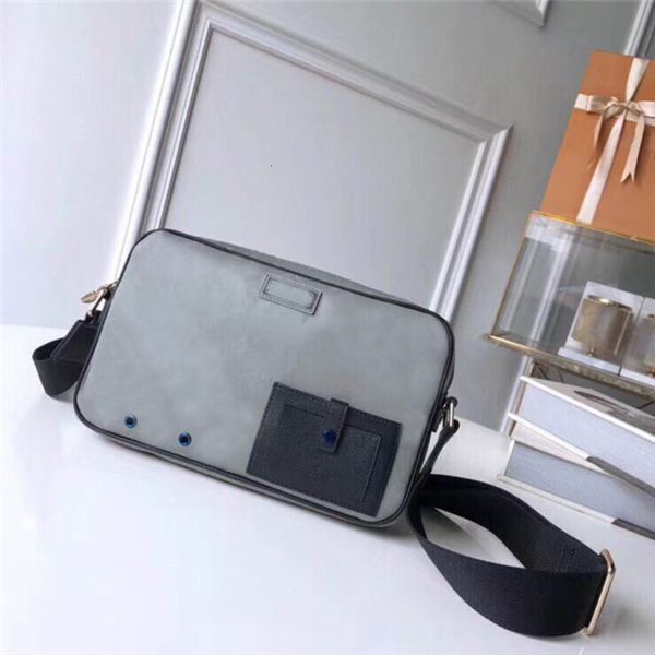 

classic women matching leather canvas men shoulder bags handbag 43918 size 28*19*6 cm fashion bag boys