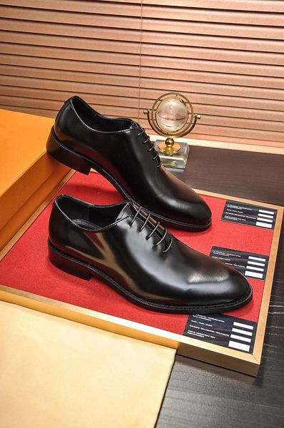 

2019 men wedding shoes leather formal business round toe for luxury man dress shoes designer men's oxford flats slip-on british style, Black