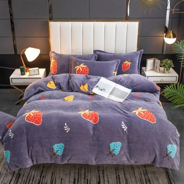 

bedding sets home textile bedding, warm and thick coral velvet four-piece set, custom large-size french bed linen sheet1