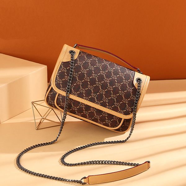 

fashion shoulder bag female korean version of the oblique shoulder print bag mail package live broadcast explosion luxury l9670
