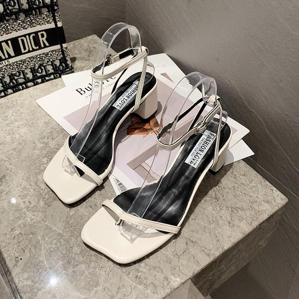 

2020 trend women fashion sandals all-match hard-wearing non-slip chunky heeled sandals summer open-toe beige black 35-39