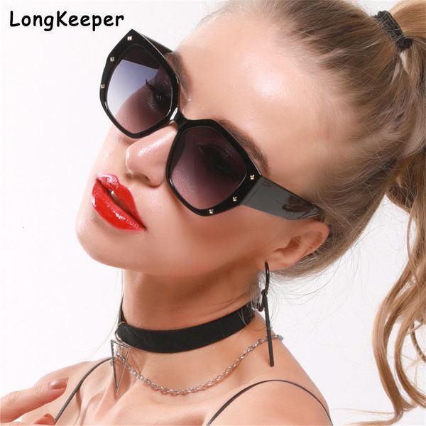 

large frame cat eye sunglasses ladies luxury designer women points 2020 overized sun glasses shades oculos de sol feminino, White;black