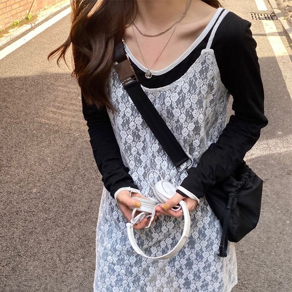 

new autumn lace skirt 2020 korean version ins contrast color u-neck long sleeve t-shirt + elegant flower mesh lace skirt ryuit, Gray