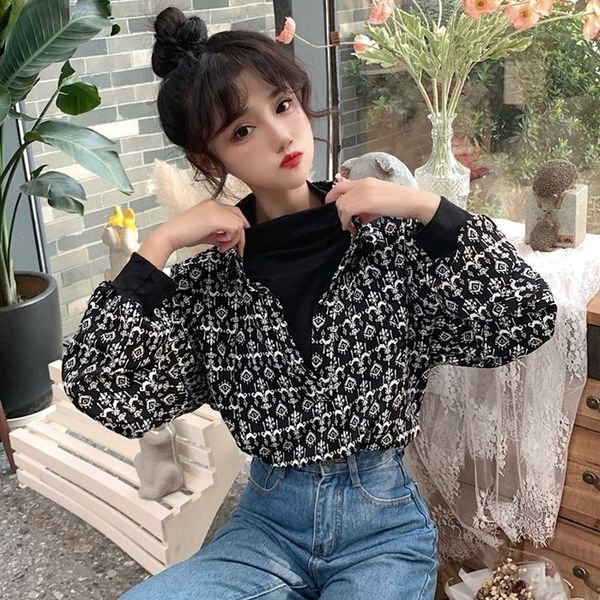 

2021 new female students loose design joker shirt spring, autumn and winter long-sleeve shirts byhe, White