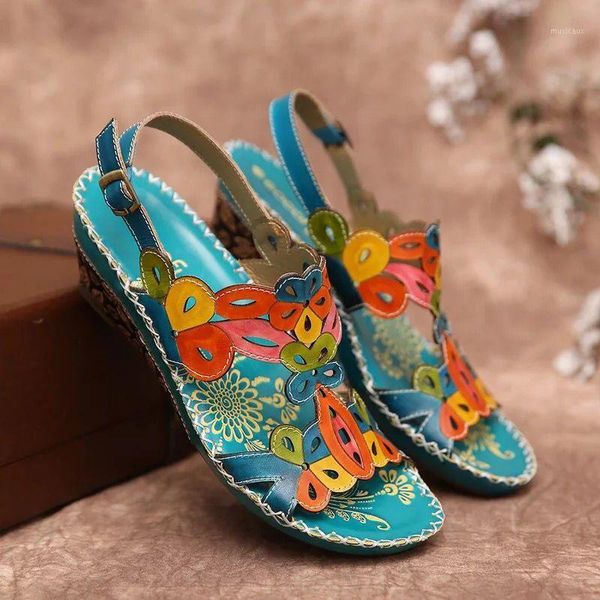 2020 SANDALS SANDALS SANDALS Moda Retro StyleOutdoor Wedge Flowers Sandálias casuais abertas para feminino Plataforma 1