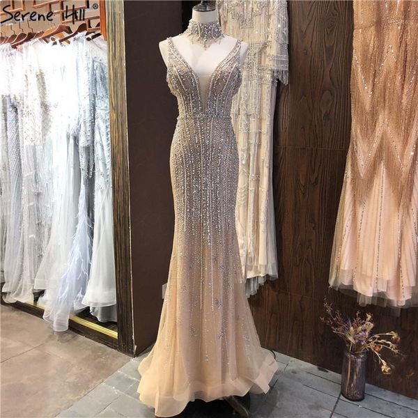 

dubai champagne pearls diamond evening gowns design 2020 v-neck sleeveless evening dresses serene hill dla700551, White;black