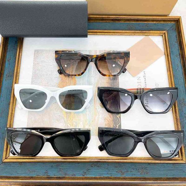 

2022 factory wholesale be fashion cat's eye sunglasses female star same male, White;black
