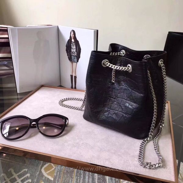 

fashion high-quality leather luxury shoulder bag ladies handbag size16..16..12cm ing