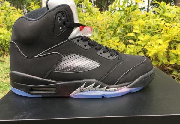 

classic 5 og black metallic designer basketball shoes with box 2016 vintage v black fire red metallic silver white fashion sneakers