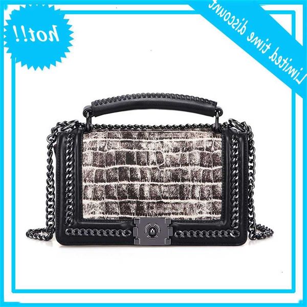 

maidudu women's new 2019 small fragrance chain bag single shoulder messenger handbag color contrast horse hair