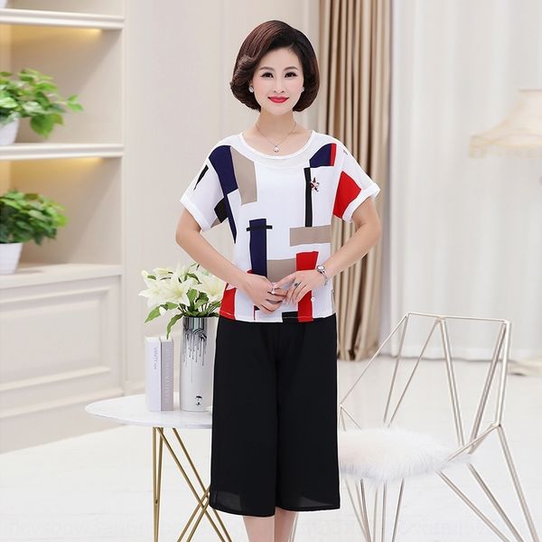 

m68uc mom summer suit 2020 new middle-aged women's short-sleeved middle-aged pants grandma t-shirt pants t-shirt and trousers two-piece, Gray