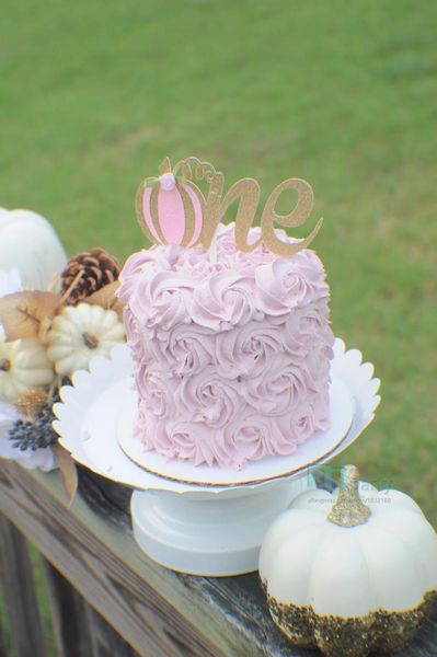 

other festive & party supplies pink pumpkin cake er, one and gold er