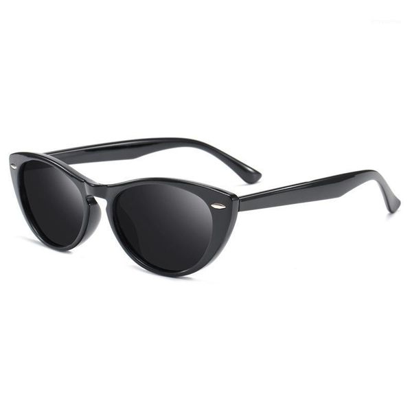 

2020 new cat eye sunglasses women's men polarized small size frame eyewear reb blue green lens sun glasses uv400 for women 33261, White;black