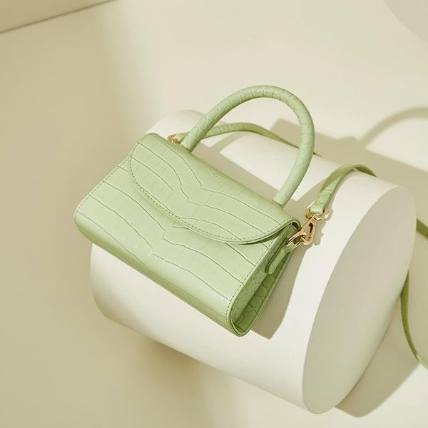 

crocodile pattern small bag women's 2021 style fashionable square slanting handbag shoulder bags