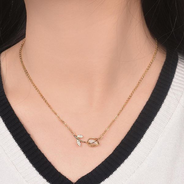 

elegant korean version tulip flower exquisite opal necklace for woman exquisite luxury zircon opal tulip flower pendant necklace, Silver