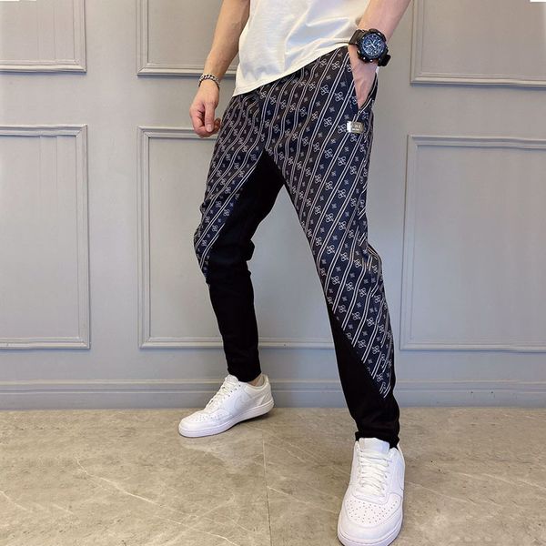 

new autumn and winter 2020 old letters printed casual men's fashion sports leggings pants