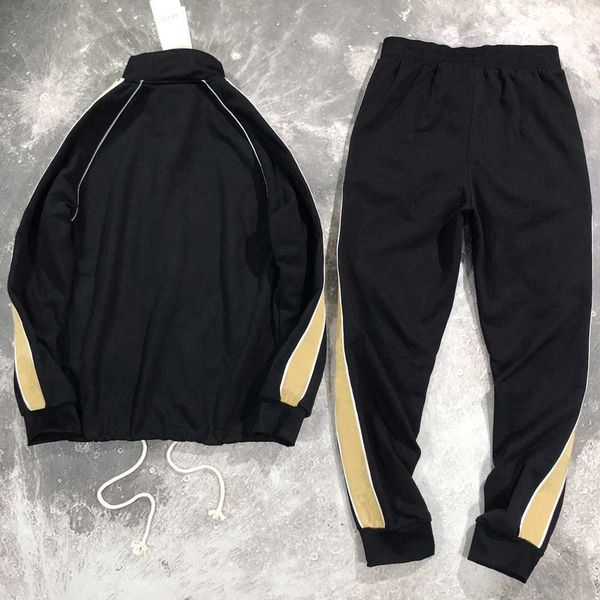 

мода мужчины tracksuit 20aw новый спортивный костюм мода стильная мужская одежда desingers повседневный стиль спорт комплект с длинным рукав, Gray