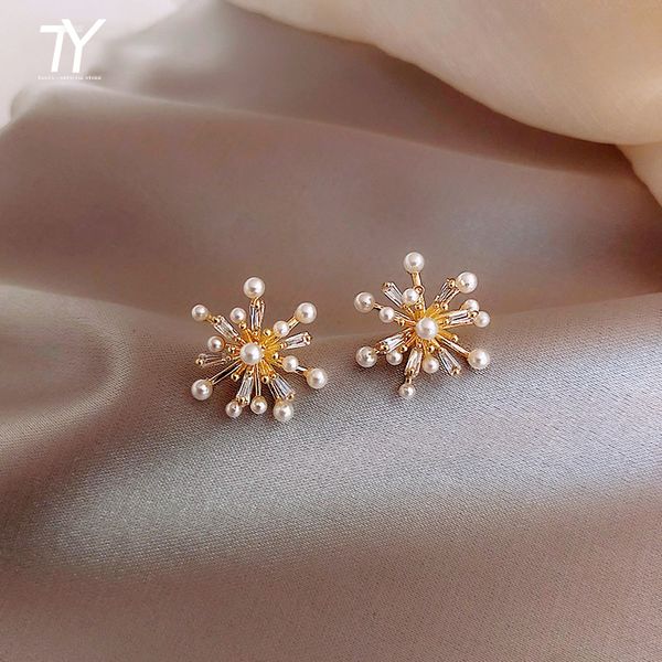 

stud 2021 simple ladies fireworks shape pearl student earrings korean fashion women jewelry party crystal, Golden;silver