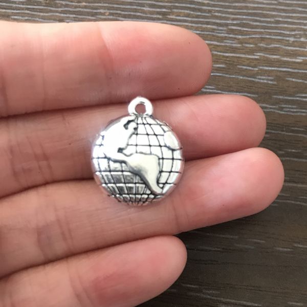 

wholesale diy jewelry making global map charms zinc alloy pendant for charm bracelets necklace earrings zipper pulls book marks, Bronze;silver