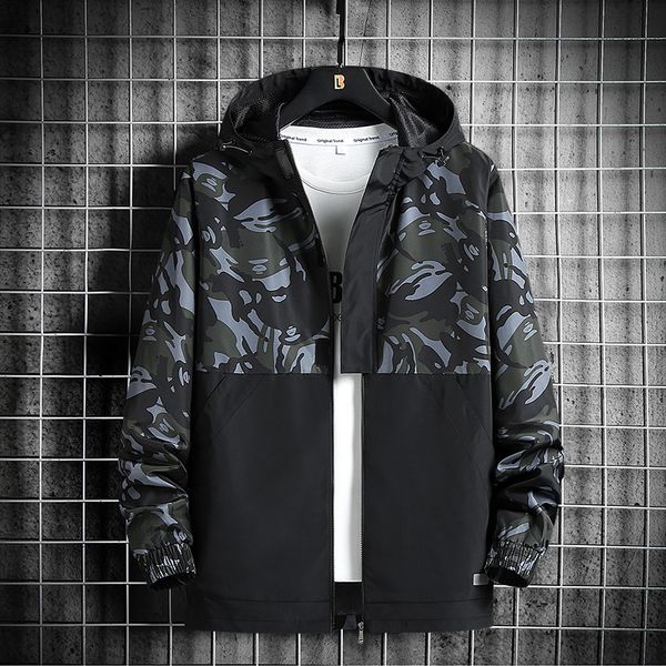

2021 new mens autumn windbreaker coat patchwork camo hoodie jacket men fashion slim fit uizm, Black;brown
