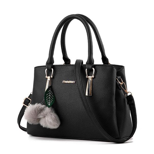 

guunng hair ball pendant single shoulder crossbody bags for women fashion party bag pure color leisure straw trend totes bags