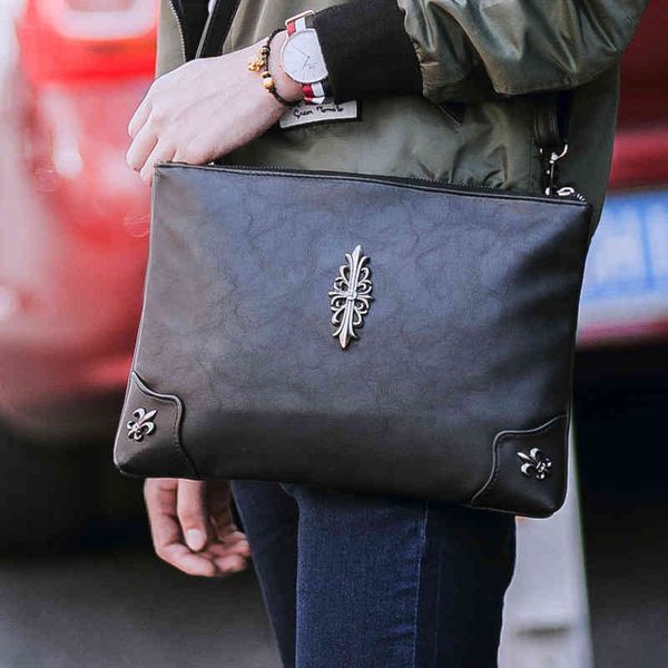 

handbags bags korean fashion rivet wrist leisure single shoulder diagonal span ipad men's and women's batch, Black;red