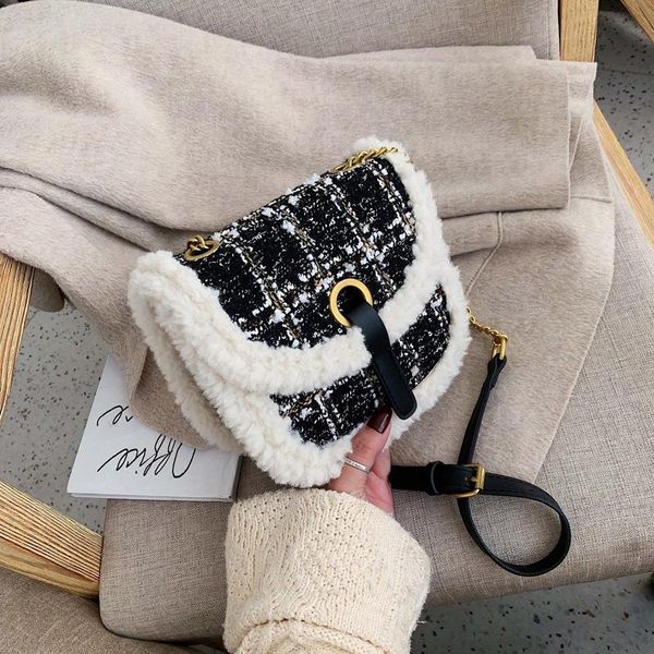 

mini chains weaving crossbody saddle bag women winter tweed wool handbag designer female fur bordered shoulder messenger bags