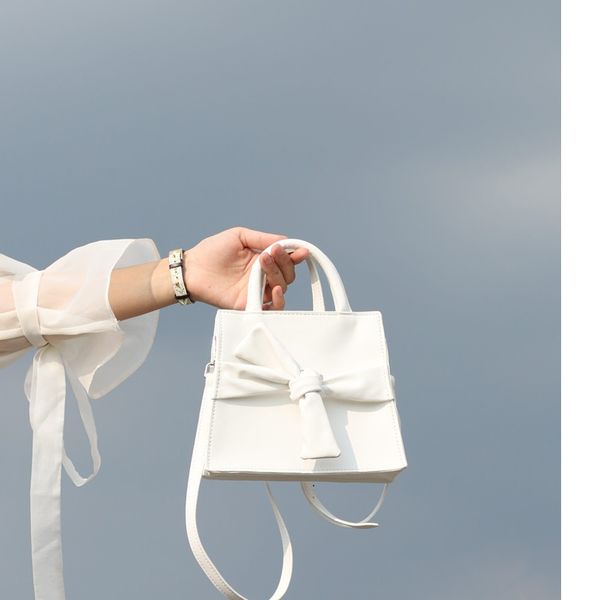 

Designer Handbags Luxury Designer Handbags Purses Women Leather Shoulder Bags Bowknot Decorate Minority Mini Sweet Lady Newset