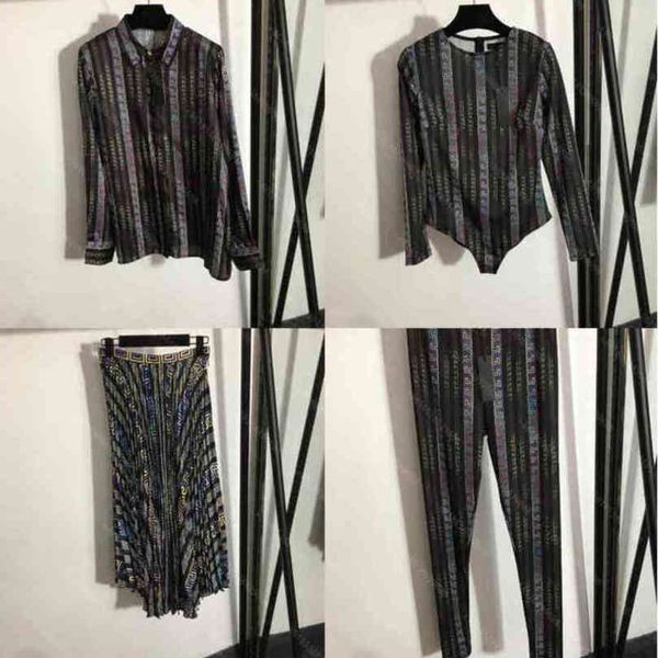 

22ss luxury women clothing pants dress shirt bodysuit 5 piece suit retro roman pattern siamese tights high waist pleated skirt logo brand wo, White