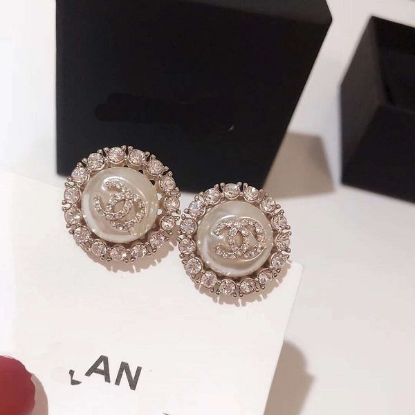 

xiangjia малый ароматный стиль с diamond перл женская темперамент s925 silver pin серьги, Golden