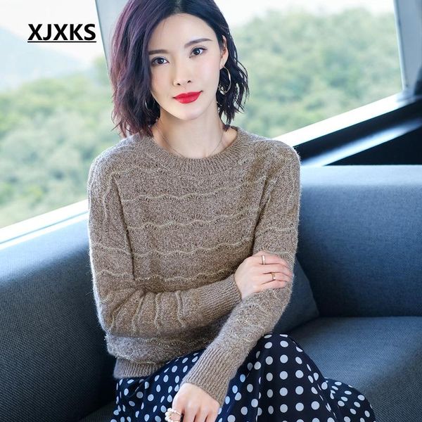

xjxks new 2021 spring bright silk women sweater stripped knitted jumper drop-shoulder pullover women sweaters and pullovers, White;black
