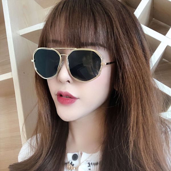 

fashion sunglasses korean round female face star glasses 2020 new round color sunglasses ladies, White;black