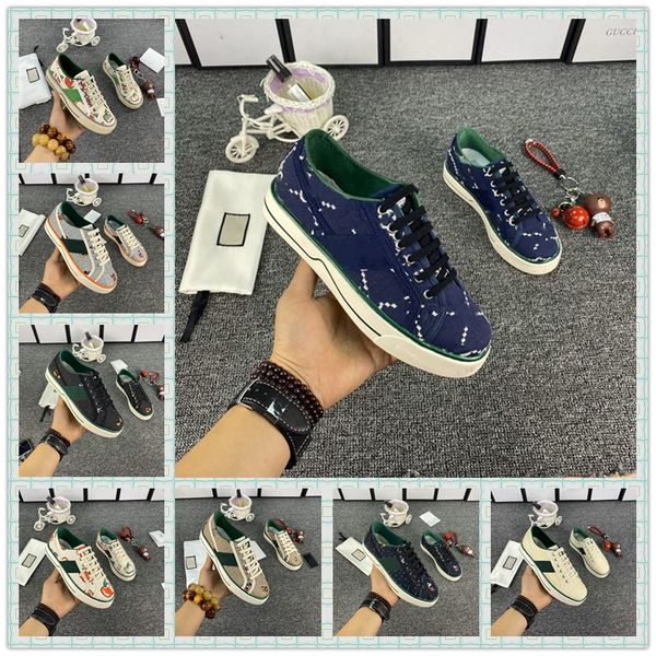 

2021 new season junior red soles design women,men nospike sneaker red bottom men's shoes flat low traines with fashion print, Black