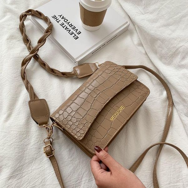 

новая мода дамы малый квадрат плеча crossbody сумка кожа pu женщины закрылков сумки урожай женский сумка кошелек сцепления