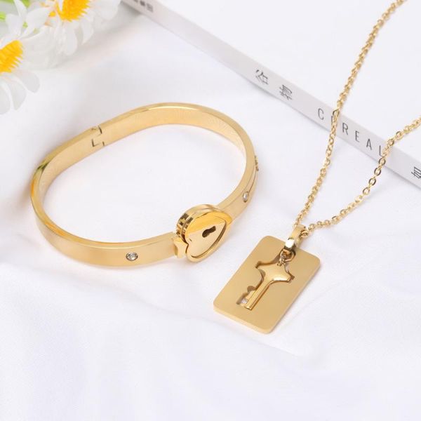 

1set heart love lock bracelet choker set stainless steel concentric lock key pendants necklace bangles women men jewelry gifts, Black