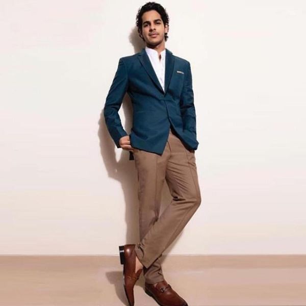 

fashion two pieces slim fit mens suits wedding grooms tuxedos notched lapel formal blazer prom suit jacket and pants1, White;black