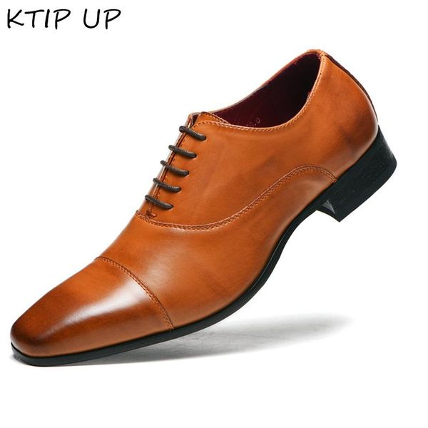 

2020 new genuine leather men brogues shoes lace-up bullock business dress men oxfords shoes male formal, Black