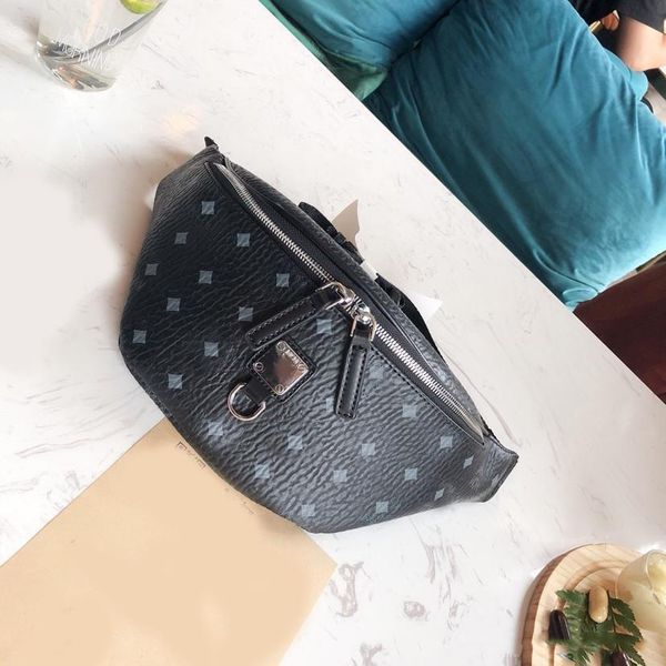 

new in 2019 all kinds of fashion pockets. chest bag, convenient. there are a variety of colors to choose from, essential styles in summe